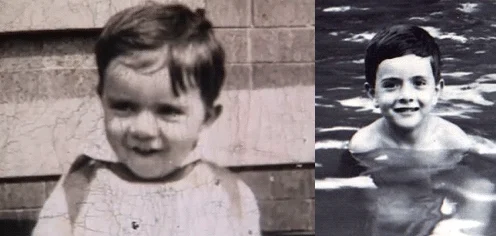 Fotografia em preto e branco de Carl Sagan quando criança, brincando próximo à água, que pode ser um lago ou o mar. Ele veste roupas casuais da época e tem uma expressão curiosa, refletindo sua fascinação precoce pelo mundo ao seu redor.
