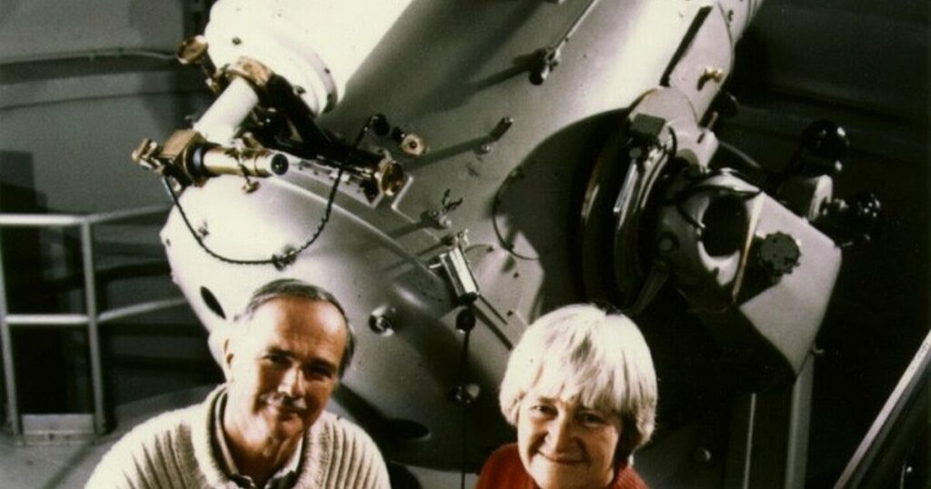Gene e Carolyn Shoemaker no Observatório Palomar em 1994