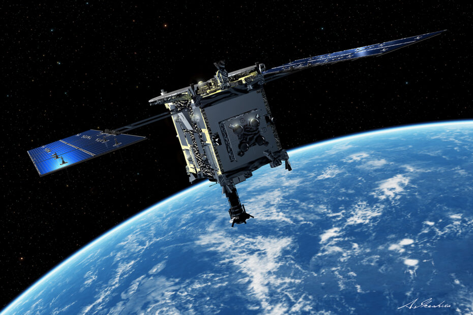 A sonda japonesa Hayabusa2 sobrevoando o espaço, com a Terra ao fundo. A espaçonave aparece em detalhes, com painéis solares estendidos e o corpo principal visível, flutuando acima do planeta azul e branco cercado pelo preto do espaço. ©Akihiro Ikeshita, JAXA