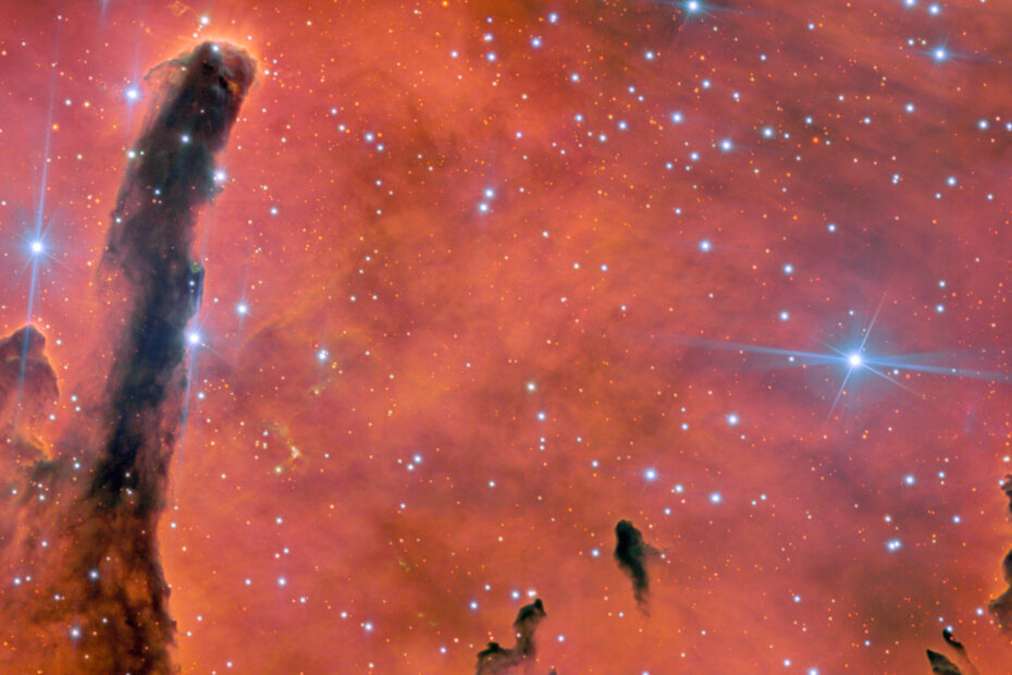 Imagem Ua ʻŌhiʻa Lani do Observatório Gemini Norte mostrando a nebulosa de emissão NGC 6820 e seu aglomerado estelar, criada para celebrar os 25 anos do observatório. Processamento por J. Miller, M. Rodriguez, T.A. Rector e M. Zamani.