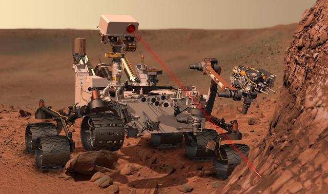 Ilustração do rover Curiosity em Marte utilizando o instrumento ChemCam para analisar a composição de rochas